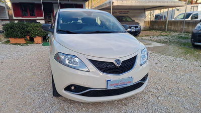 Lancia Ypsilon 1.2 69 CV 5 porte GPL Ecochic Gold usata