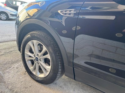 Ford Kuga 1.5 TDCI 120 CV S&S 2WD ST-Line (15)
