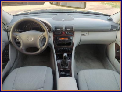 Mercedes-Benz Classe C 220 CDI cat Elegance Kubanite (10)