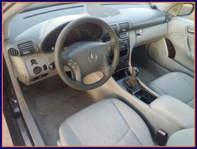 Mercedes-Benz Classe C 220 CDI cat Elegance Kubanite (9)