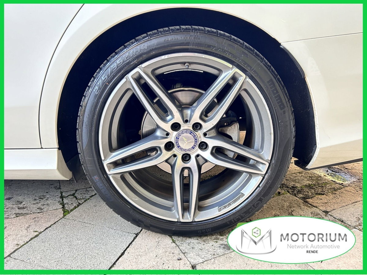 Mercedes-Benz Classe E 220 d Auto Premium Plus (8)