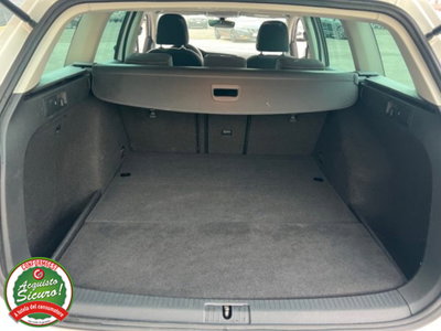 Volkswagen Golf Variant 1.4 TGI Executive BlueMotion (11)