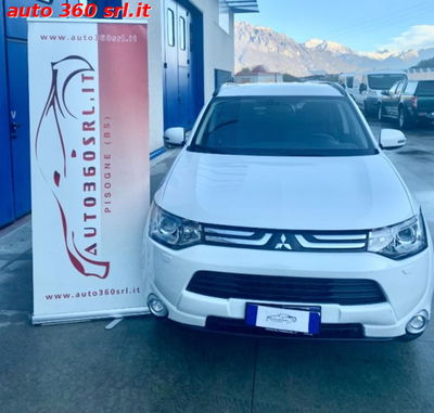 Mitsubishi Outlander 2.2 DI-D 4WD Instyle 7p. usata