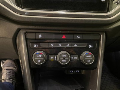 Volkswagen T-Roc 2.0 tdi R-Line 4motion 150cv dsg (12)