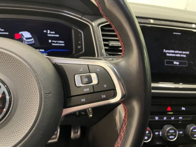 Volkswagen T-Roc 2.0 tdi R-Line 4motion 150cv dsg (18)