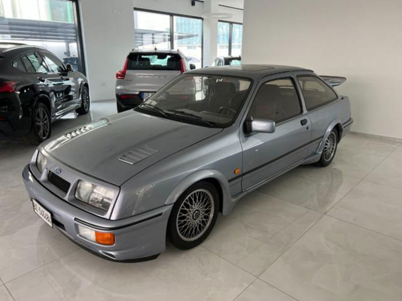 Ford Sierra RS Cosworth 3 porte