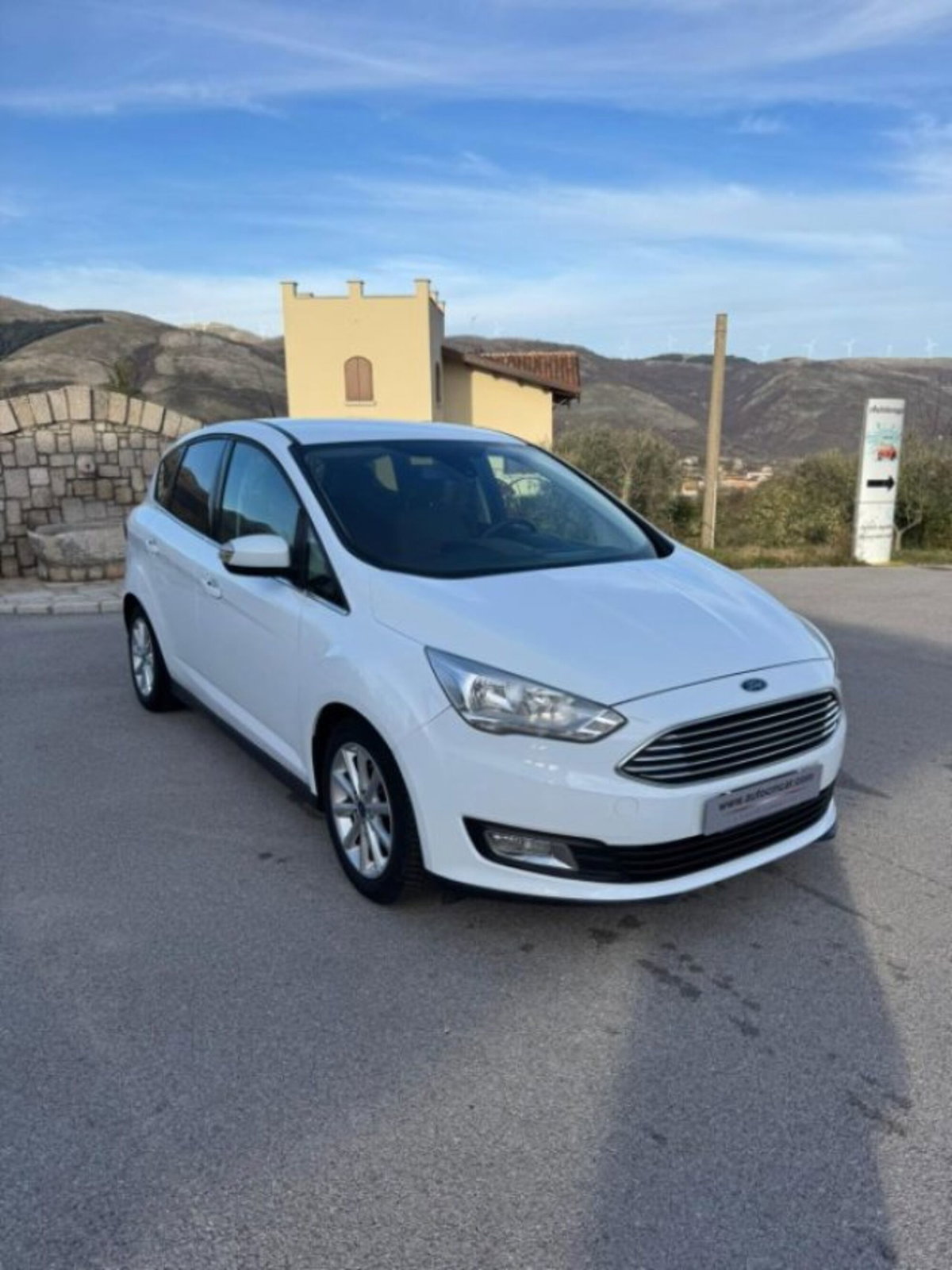 Ford C-Max 1.5 TDCi 95CV Start&Stop Titanium (14)