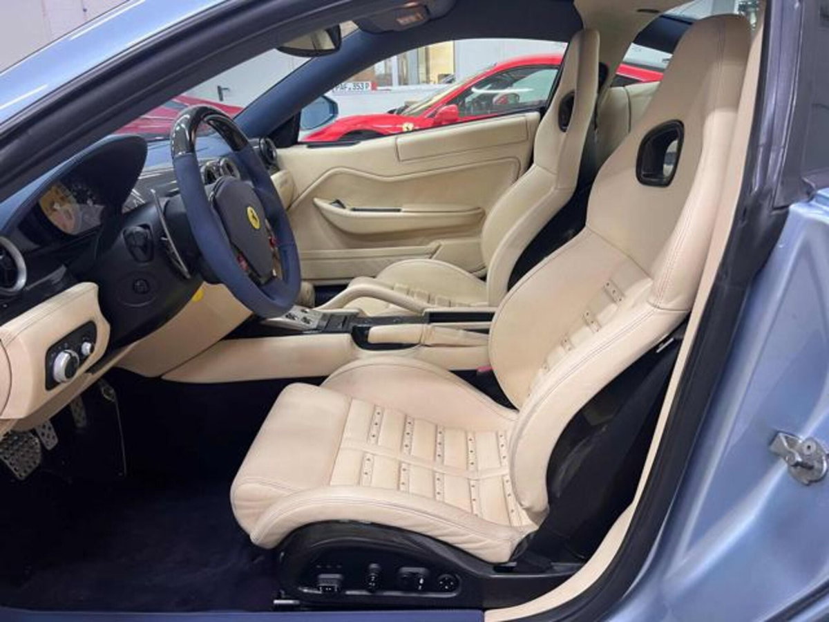 Ferrari 599 Coupé 599 GTB Fiorano F1 (7)