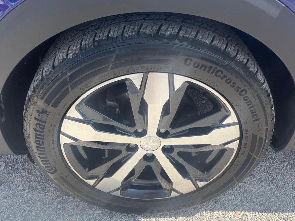 Peugeot 3008 BlueHDi 130 S&S EAT8 GT Line (11)