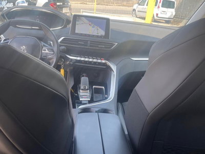 Peugeot 3008 BlueHDi 130 S&S EAT8 GT Line (17)