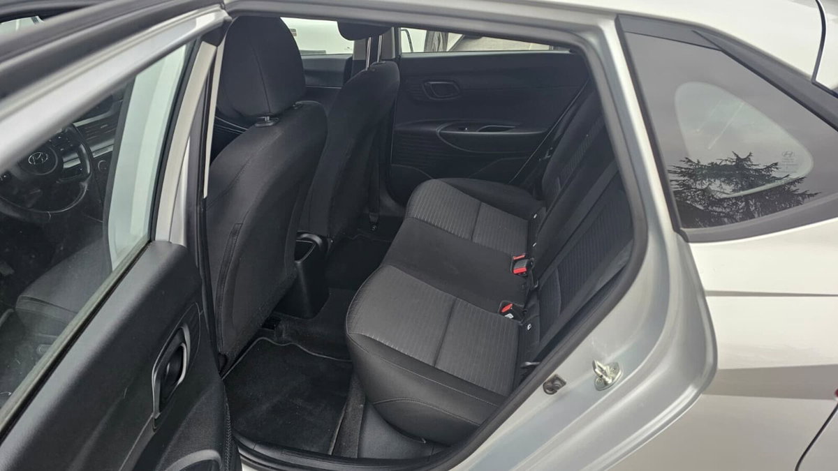 Hyundai i20 1.2 MPI MT ConnectLine (11)