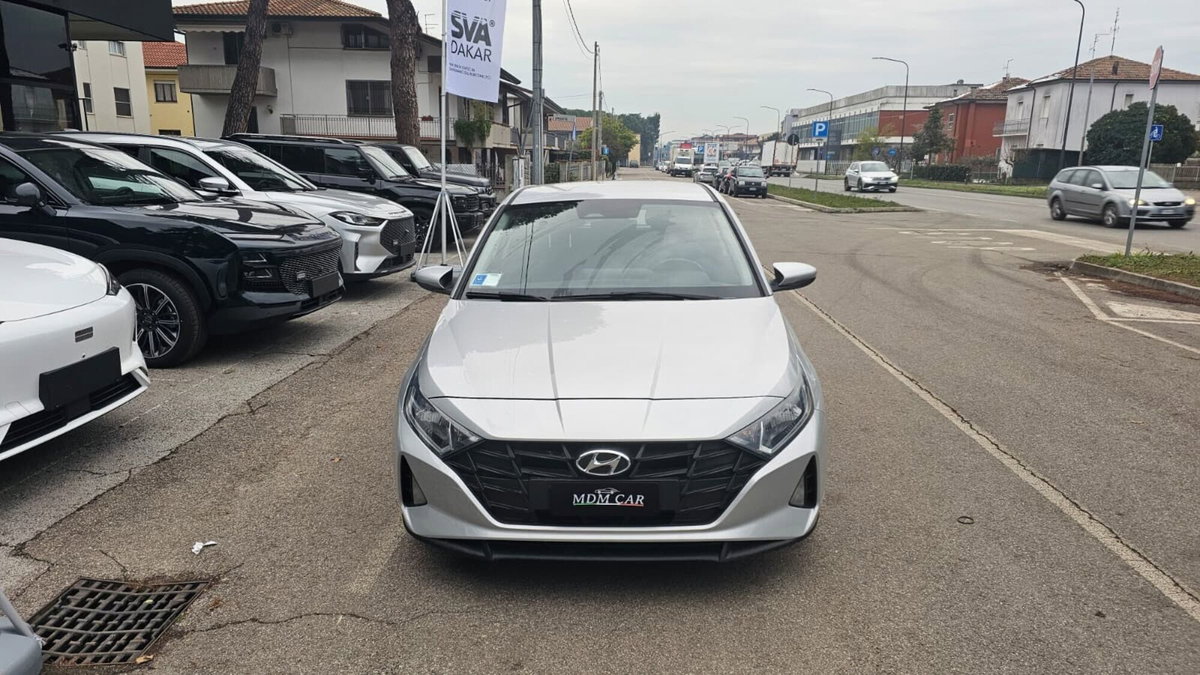 Hyundai i20 1.2 MPI MT ConnectLine (2)