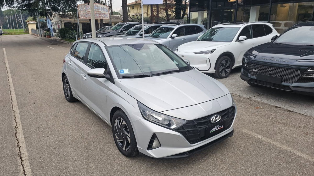 Hyundai i20 1.2 MPI MT ConnectLine (3)