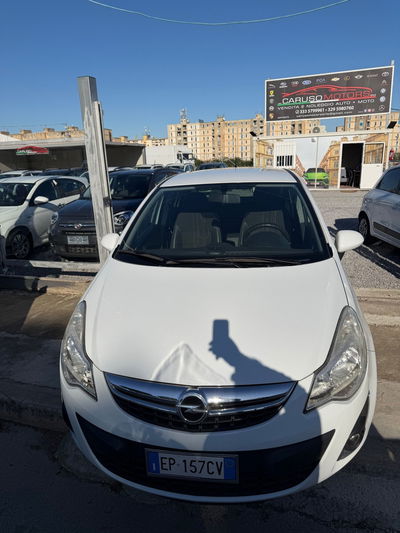 Opel Corsa 1.2 85CV 5 porte GPL-TECH Ecotec usata