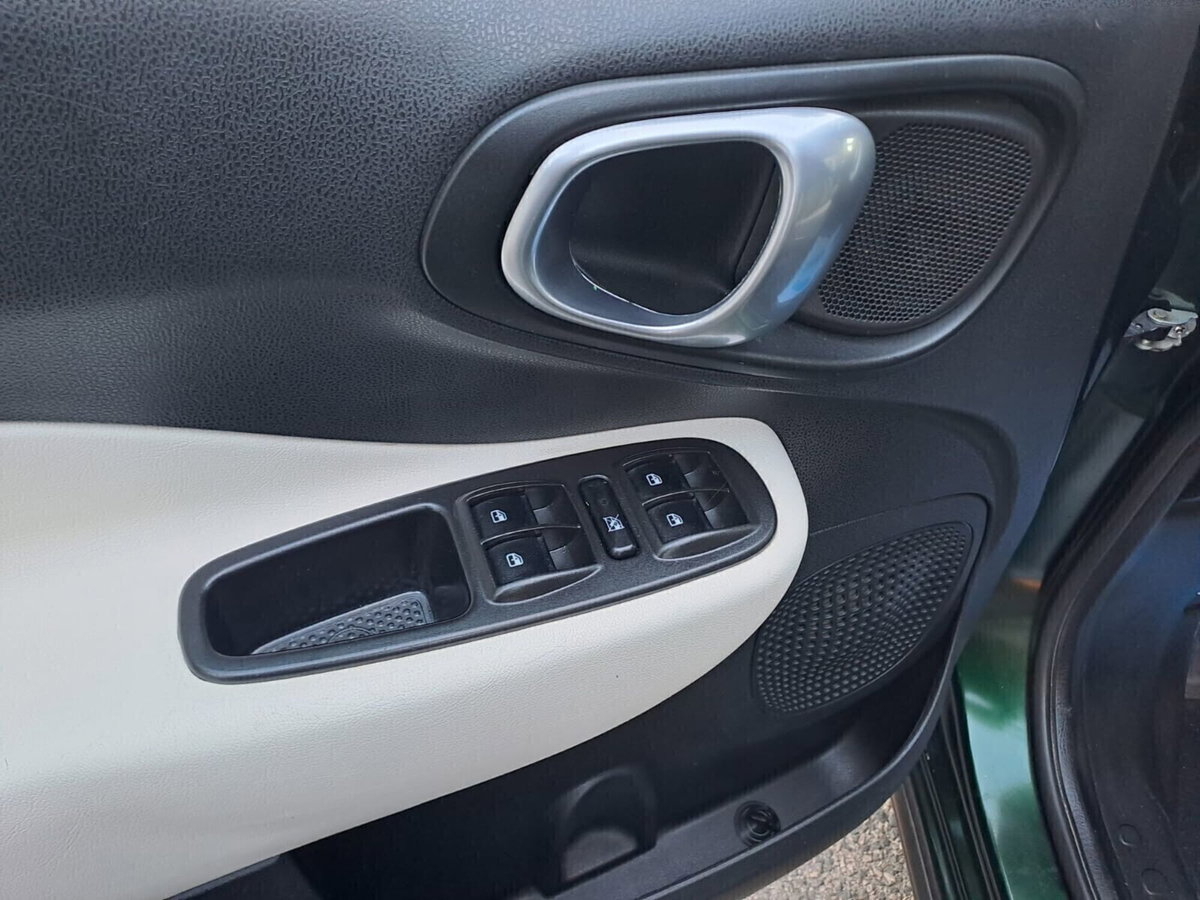 Fiat 500L 1.3 Multijet 95 CV Dualogic Trekking (18)