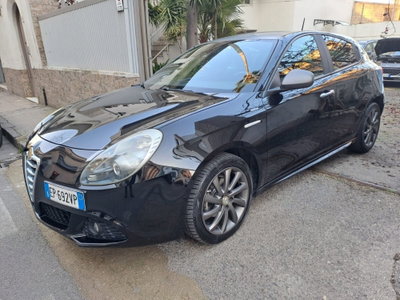 Alfa Romeo Giulietta 1.6 JTDm-2 Distinctive (2)