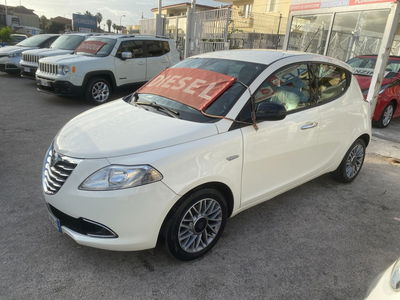 Lancia Ypsilon 1.3 MJT 16V 95 CV 5 porte S&S Platinum usata