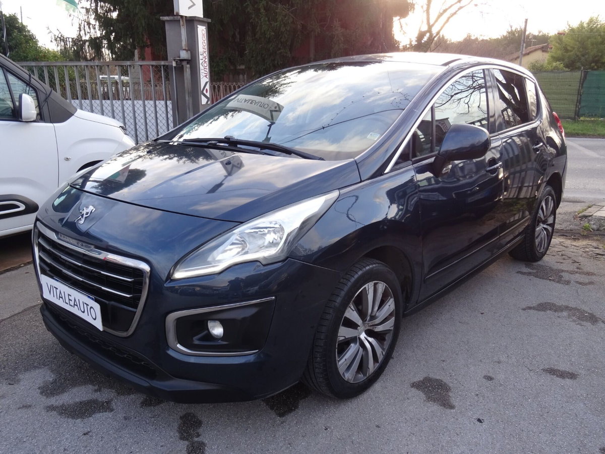 Peugeot 3008 1.6 HDi 115CV Business (4)