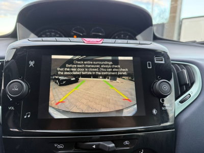 Lancia Ypsilon 1.0 FireFly 5 porte S&S Hybrid Ecochic A. Ferretti (14)