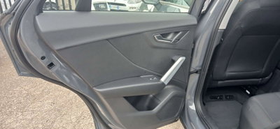 Audi Q2 Q2 35 TDI S tronic Identity Black (19)