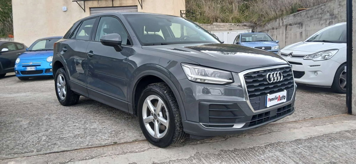 Audi Q2 Q2 35 TDI S tronic Identity Black (2)