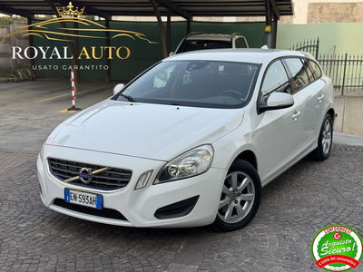 Volvo V60 D3 Geartronic Business usata
