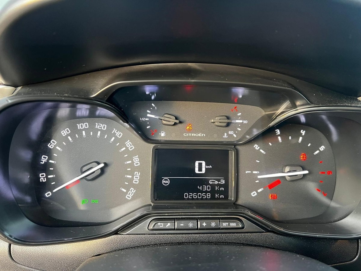 Citroen C3 Aircross 1.2 puretech Max s&s 110cv (14)