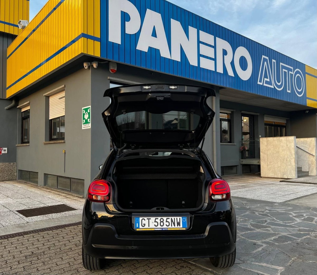 Citroen C3 Aircross 1.2 puretech Max s&s 110cv (8)