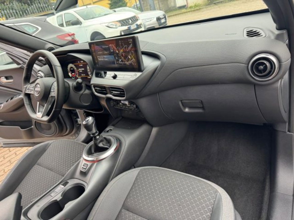 Nissan Juke 1.0 dig-t N-Connecta 114cv (13)