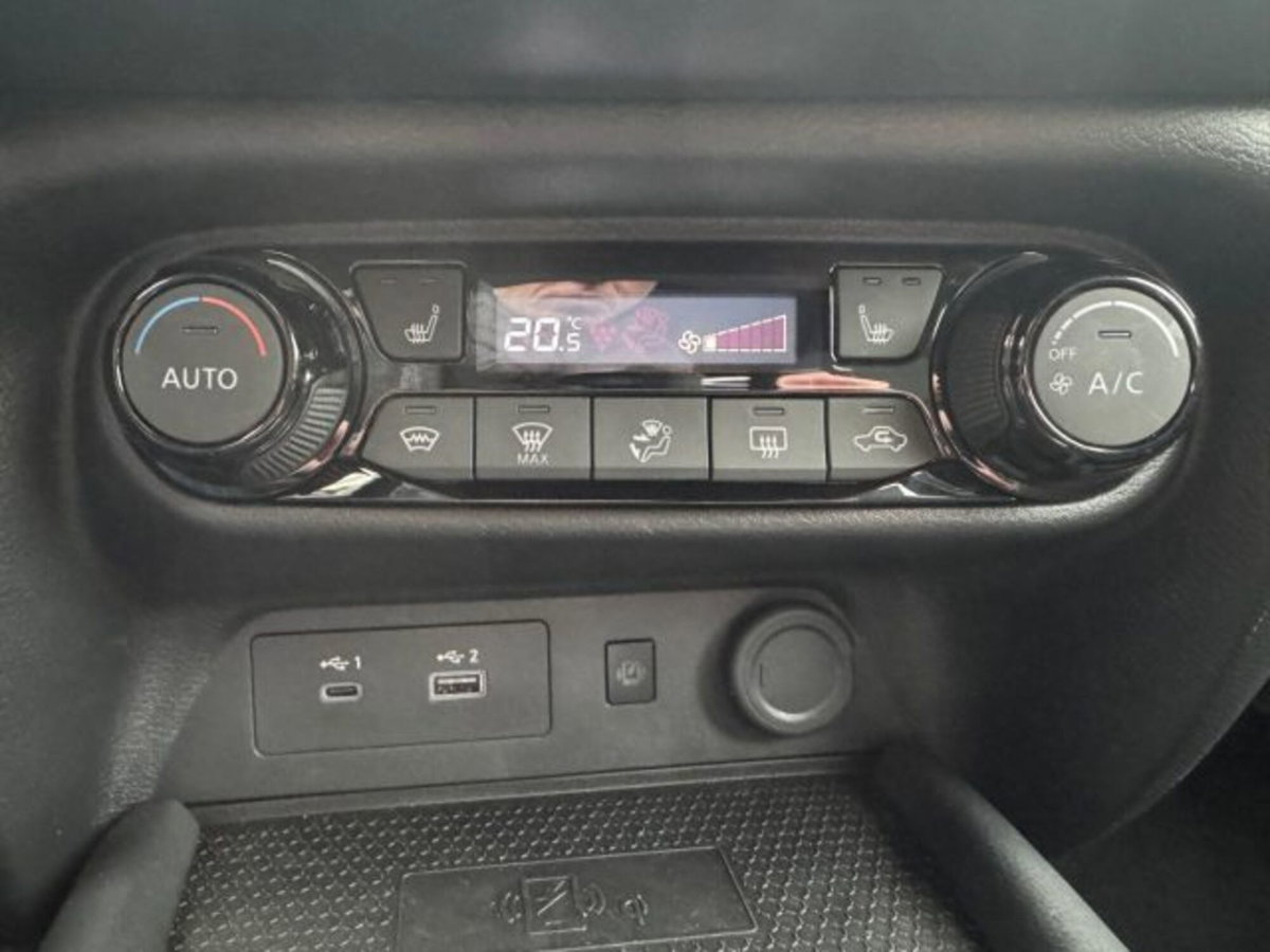 Nissan Juke 1.0 dig-t N-Connecta 114cv (14)