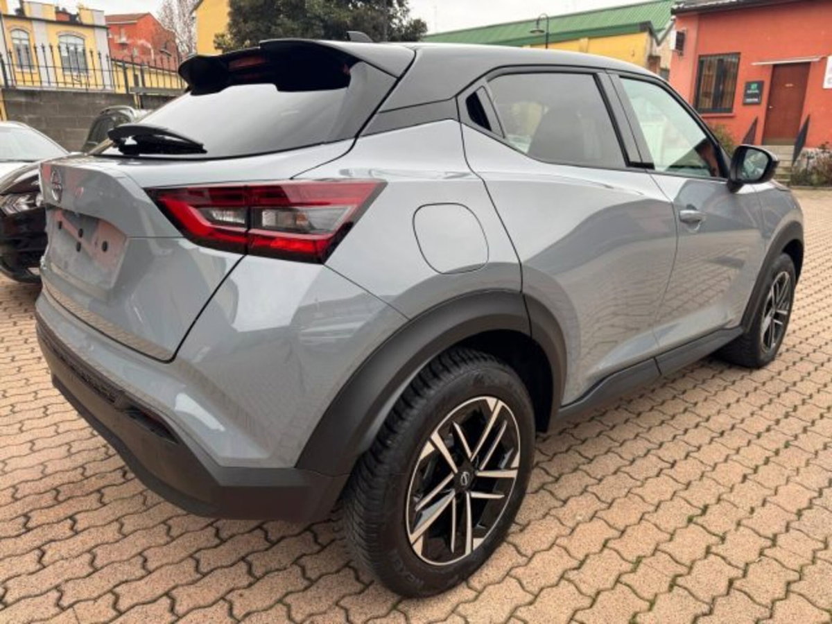 Nissan Juke 1.0 dig-t N-Connecta 114cv (5)