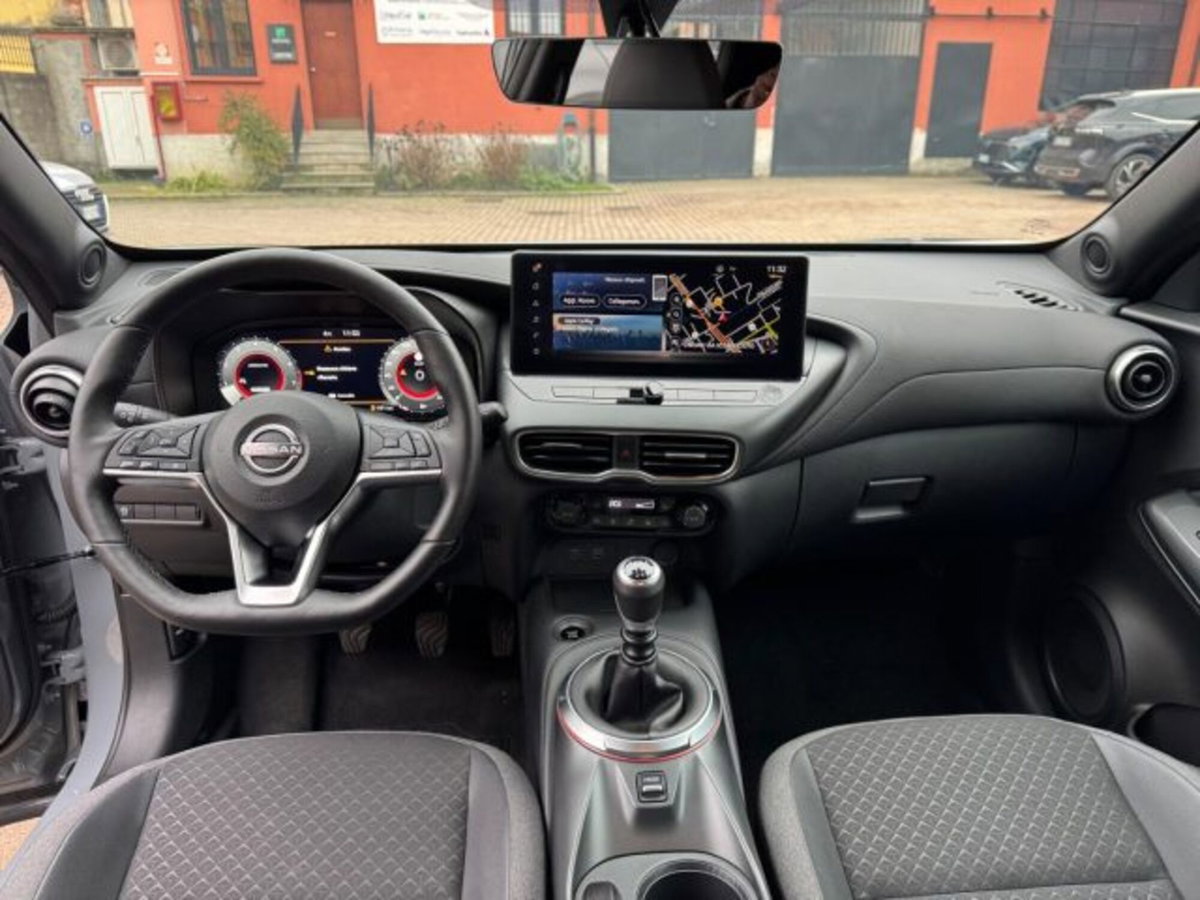 Nissan Juke 1.0 dig-t N-Connecta 114cv (8)