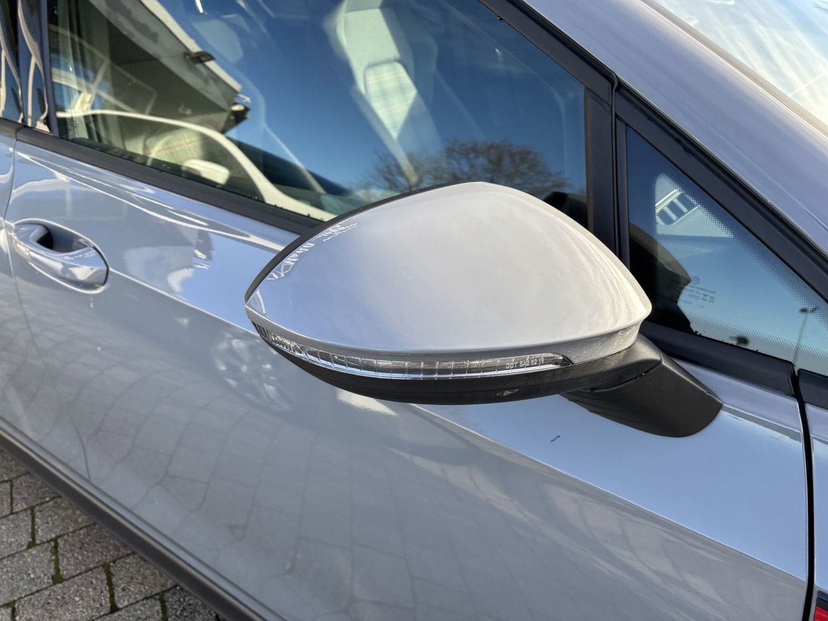 Volkswagen Golf 2.0 TSI GTI DSG (18)