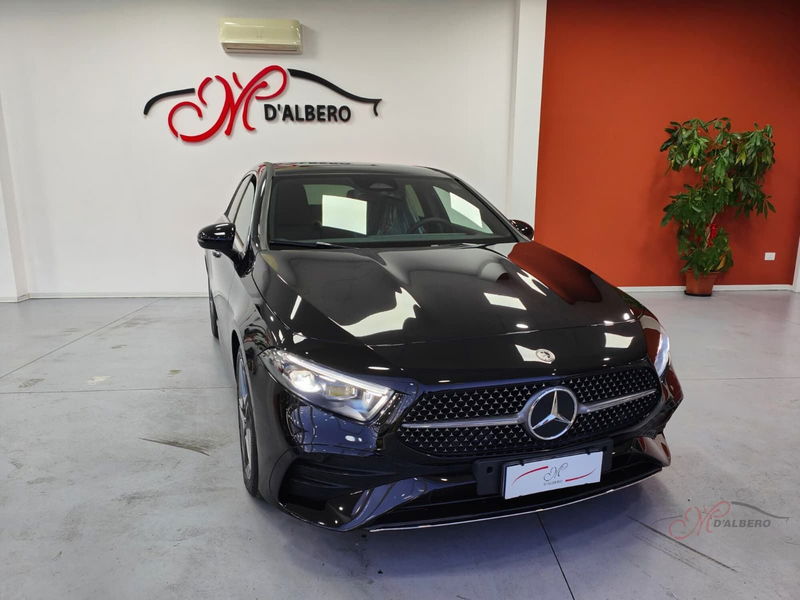 Mercedes-Benz Classe A Sedan 200 d AMG Line Premium Plus auto