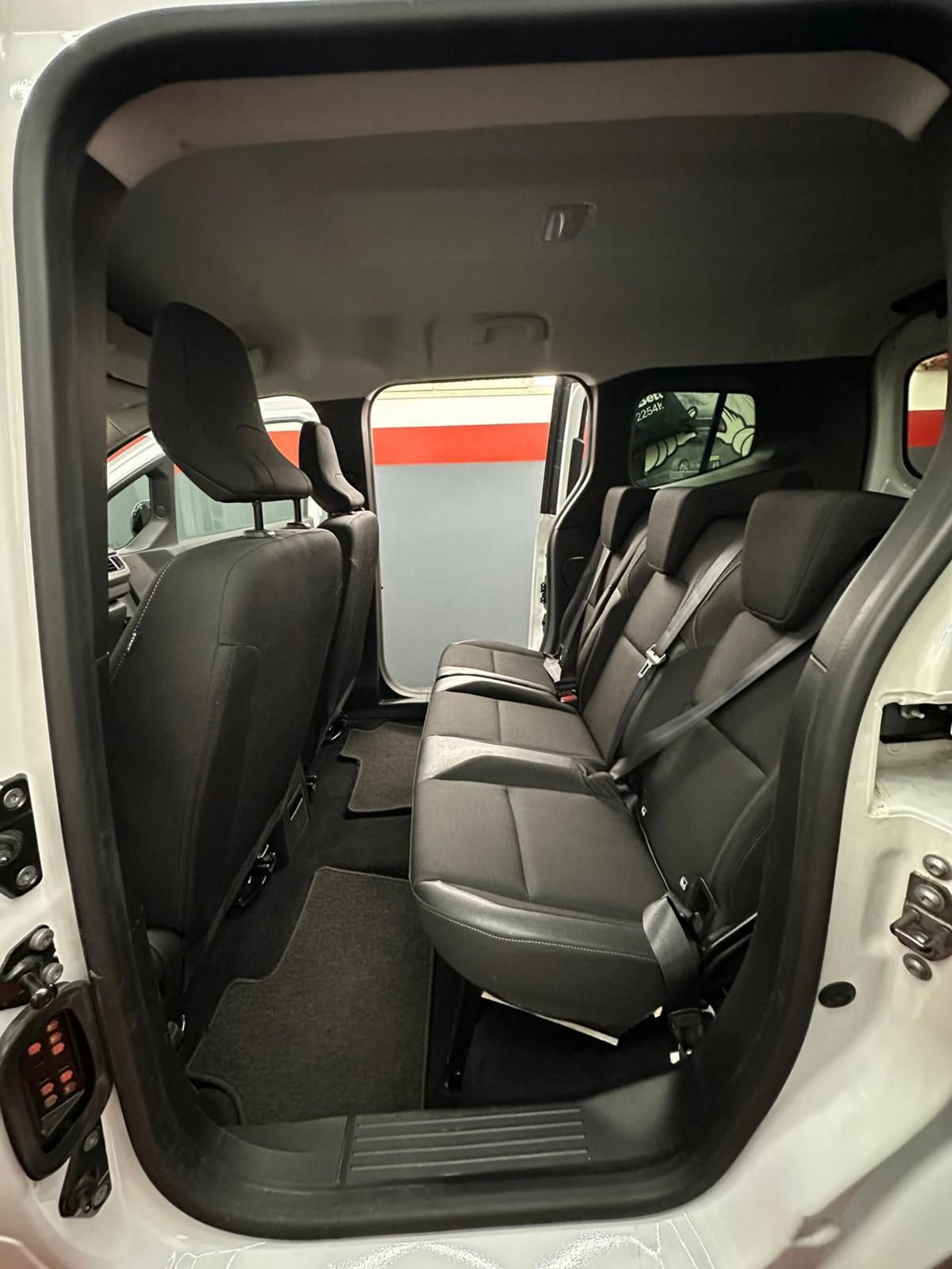 Renault Kangoo 1.5 blue dci Equilibre 95cv (13)