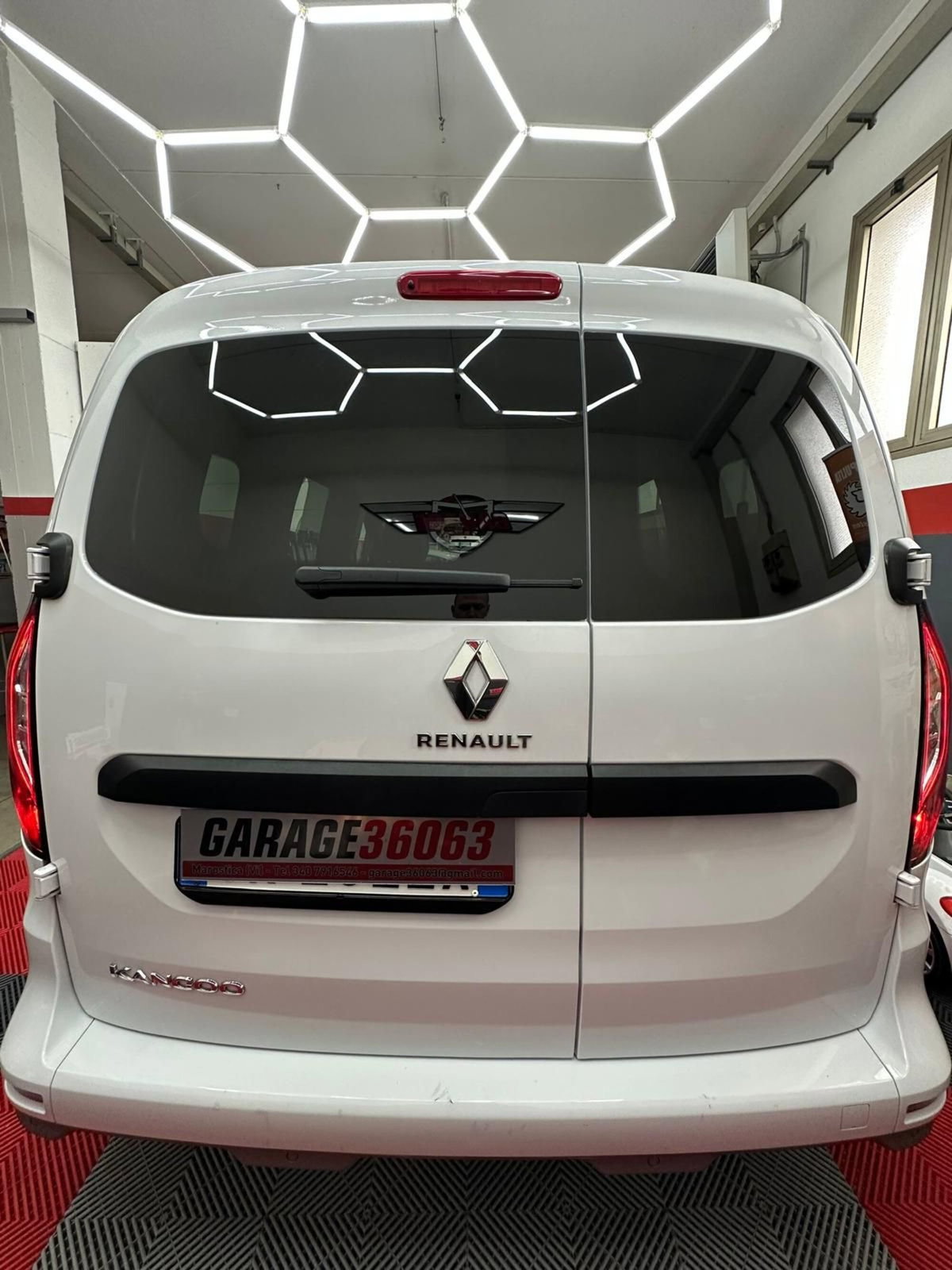 Renault Kangoo 1.5 blue dci Equilibre 95cv (9)