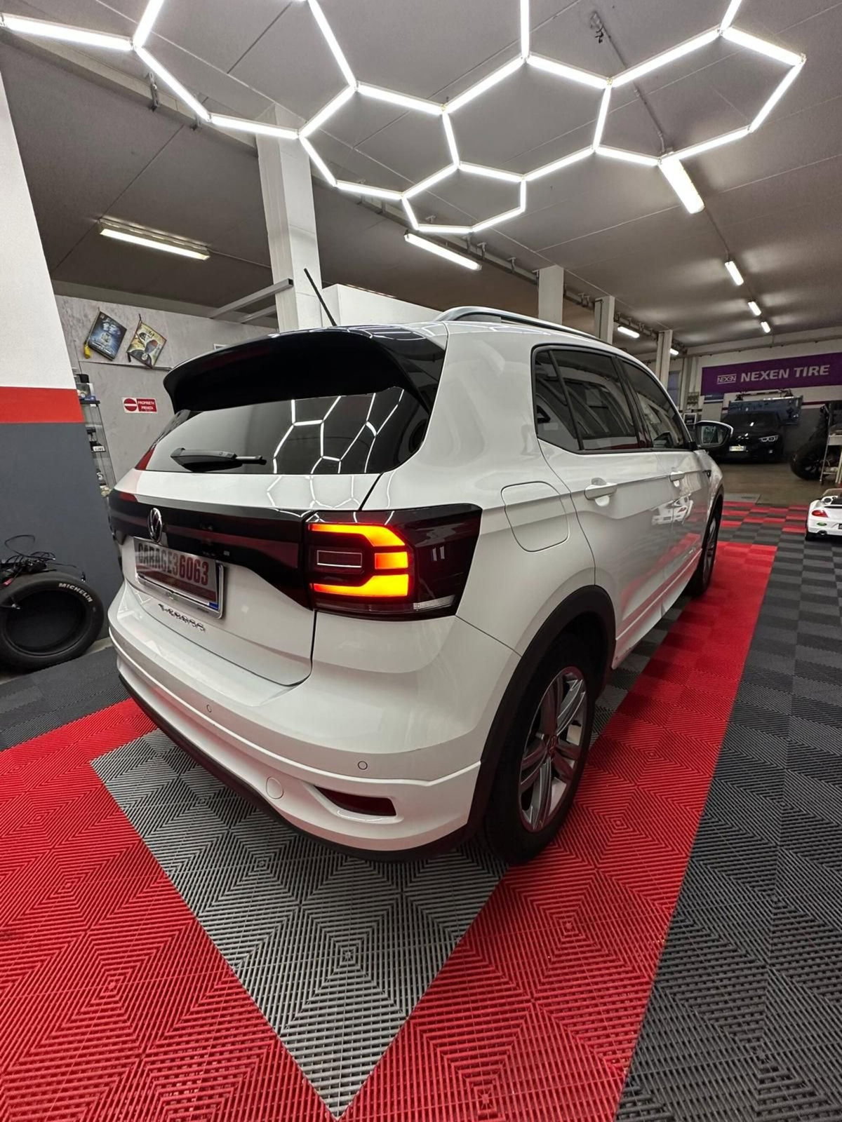 Volkswagen T-Cross 1.0 TSI 110 CV DSG Style (4)