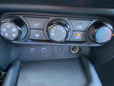 Nissan Juke 1.0 dig-t Acenta 114cv (13)