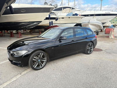 BMW Serie 3 Touring 320d  Business aut. usata