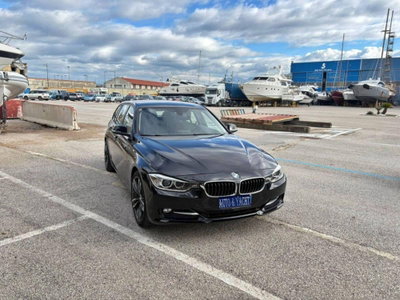 BMW Serie 3 Touring 320d  Business aut. (2)