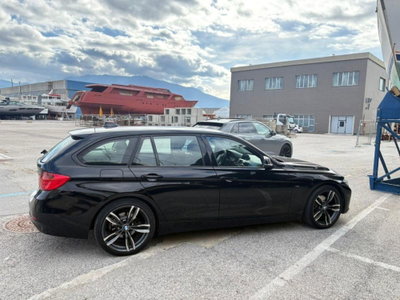 BMW Serie 3 Touring 320d  Business aut. (3)