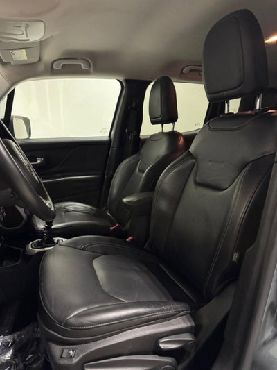 Jeep Renegade 2.0 Mjt 140CV 4WD Active Drive Limited (10)