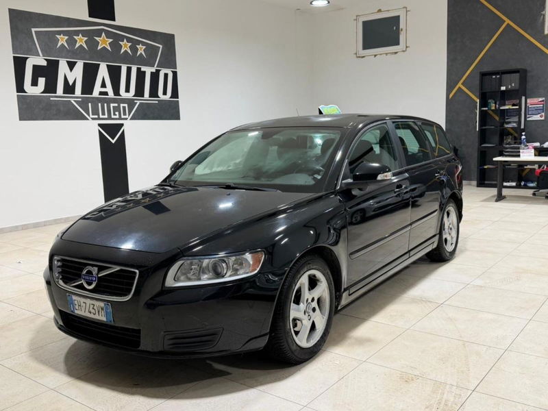 Volvo V50 D2 R-design