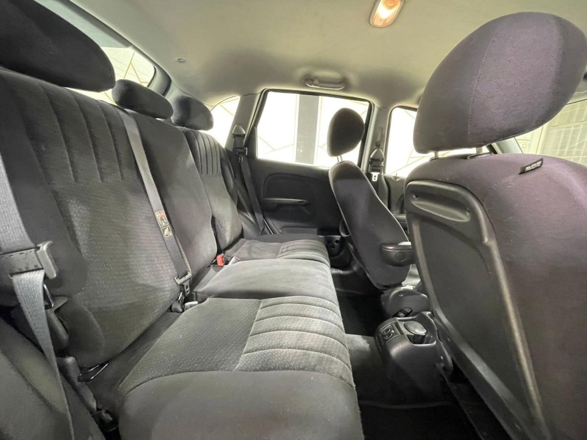 Chrysler PT Cruiser PT Cruiser 1.6 cat Touring (12)