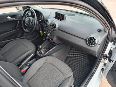 Audi A1 Sportback 1.4 TDI Admired (10)