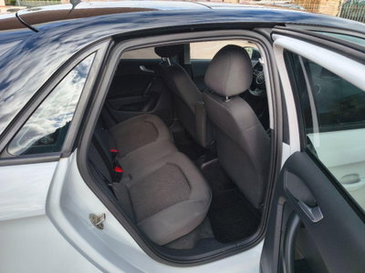 Audi A1 Sportback 1.4 TDI Admired (11)