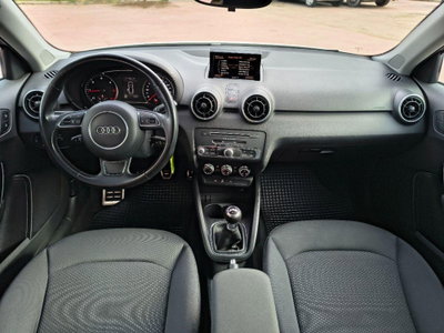 Audi A1 Sportback 1.4 TDI Admired (13)
