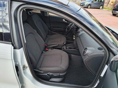 Audi A1 Sportback 1.4 TDI Admired (9)