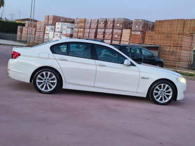 BMW Serie 5 520d Msport (8)