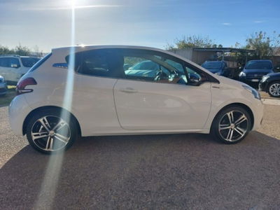 Peugeot 208 100 3 porte GT Line usata